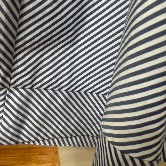 Anthropologie / 6 / Adria Moss Poplin Bell-Sleeved Dress / Feminine / Spring - Picture 9 of 12